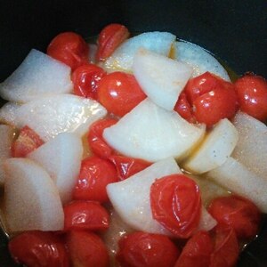 プチトマトと大根のコンソメ煮